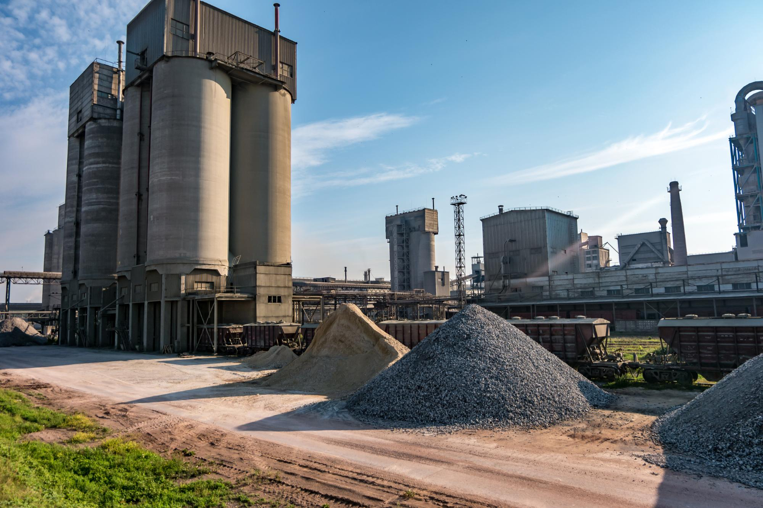 Large industrial production facility representing the environments served by SIN-BLAST projects